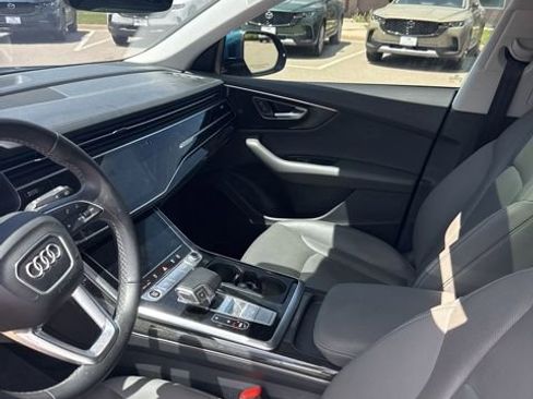Used 2021 Audi Q8 Prestige w/ Prestige Package AWD/4WD image 9