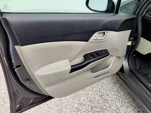 Used 2013 Honda Civic LX image 10