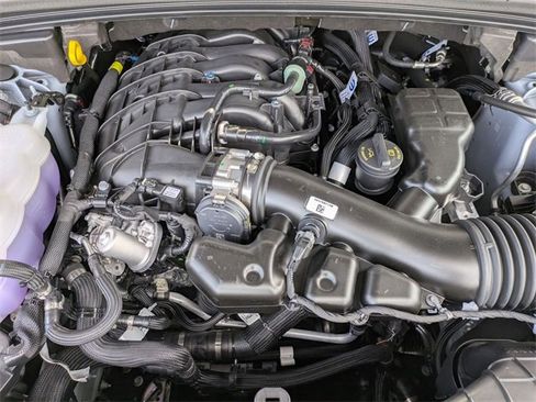 New 2025 Jeep Grand Cherokee Limited w/ Black Appearance Package image 30