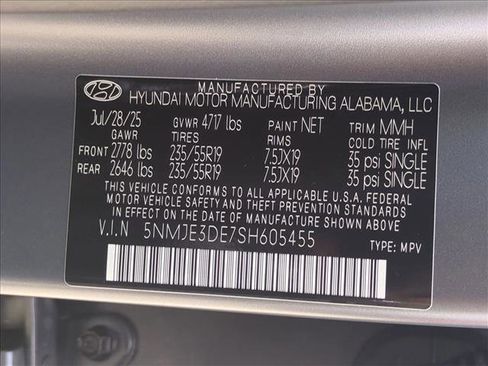 New 2025 Hyundai Tucson Limited image 16