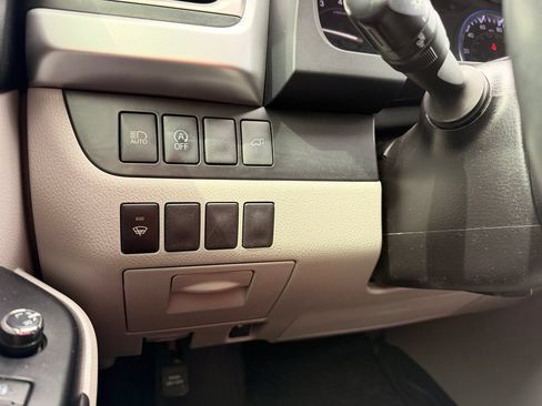 Used 2019 Toyota Highlander XLE AWD/4WD image 26