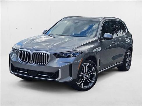 Used 2026 BMW X5 xDrive50e w/ Premium Package image 1