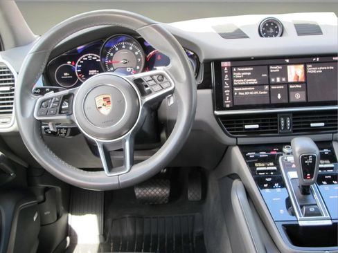 Used 2019 Porsche Cayenne AWD/4WD image 20