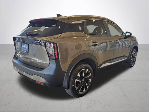 New 2026 Nissan Kicks SV w/ SV Premium Package image 7