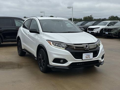 Used 2022 Honda HR-V Sport image 1