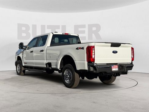 New 2026 Ford F250 XL image 3