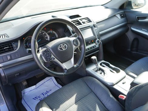 Used 2014 Toyota Camry SE FWD image 7