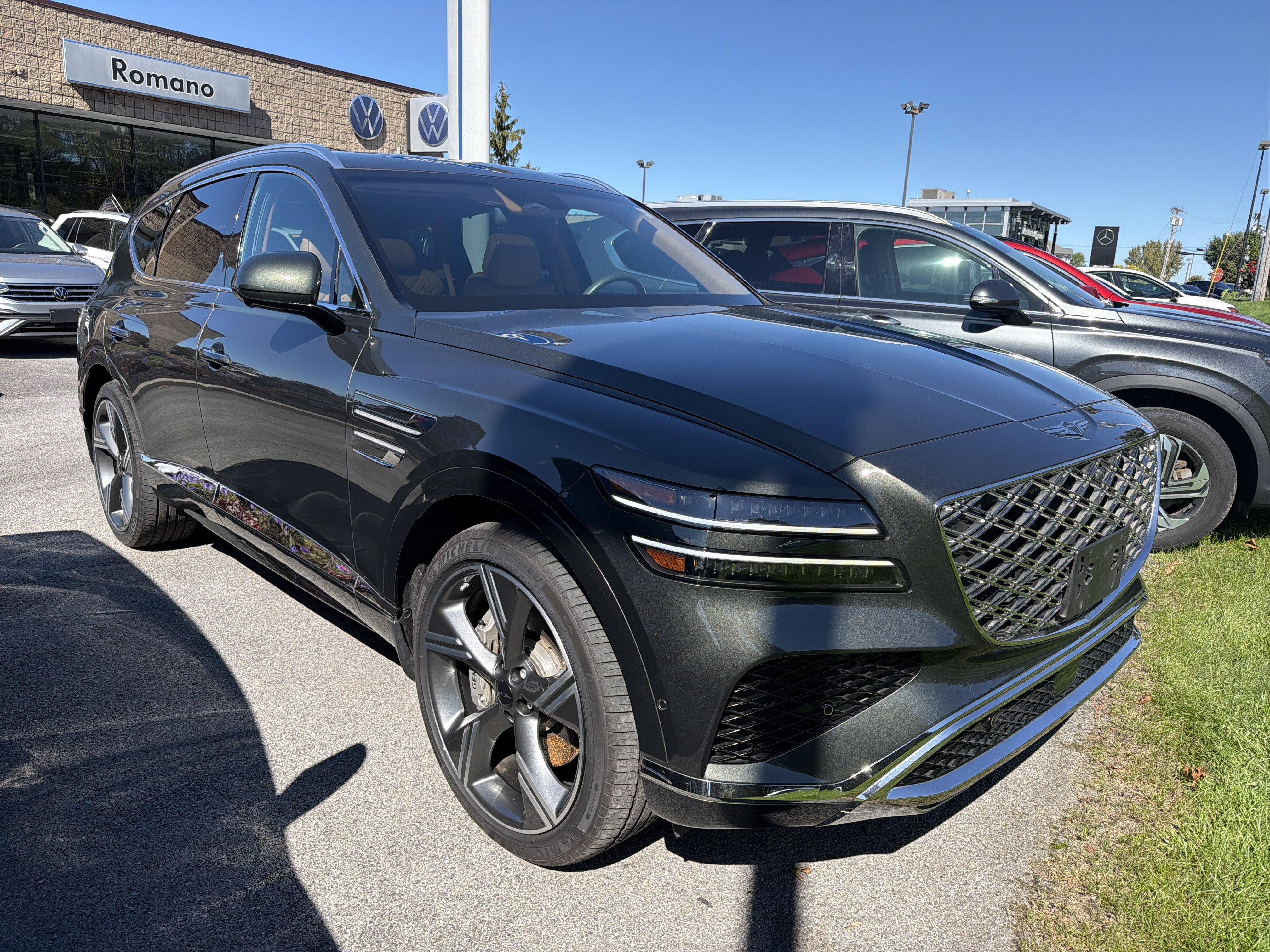 Used 2025 Genesis GV80 3.5T Prestige AWD/4WD image 2