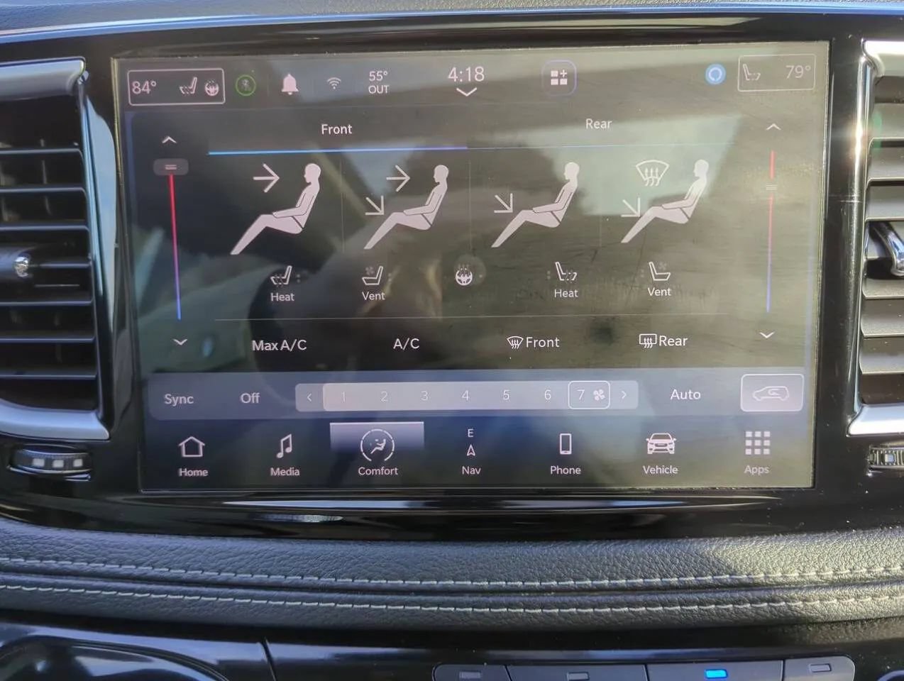 Used 2023 Chrysler Pacifica Limited FWD image 20