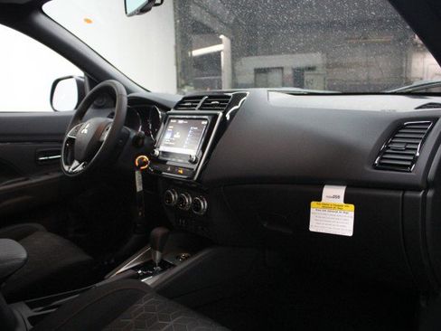 New 2026 Mitsubishi Outlander Sport AWD image 17