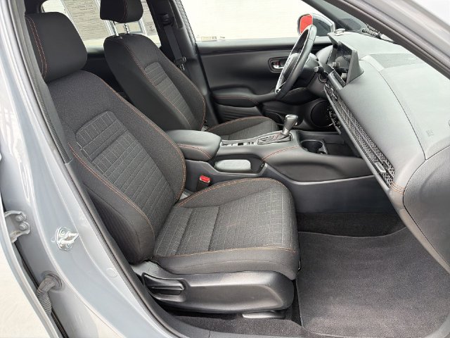 Used 2024 Honda HR-V Sport image 32