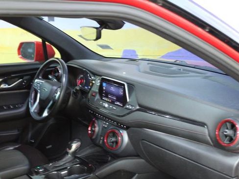 Used 2019 Chevrolet Blazer RS AWD/4WD image 12