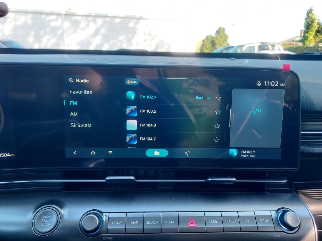 Used 2024 Hyundai Kona Limited AWD/4WD image 14