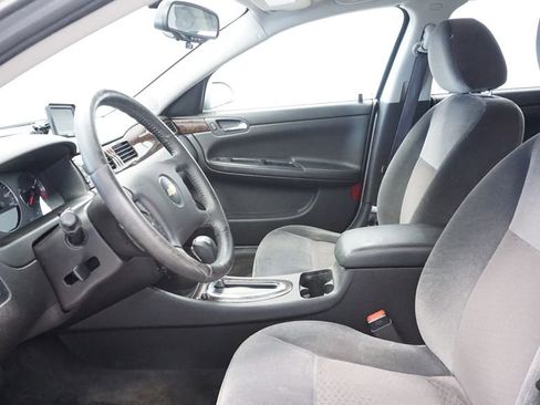 Used 2013 Chevrolet Impala LT image 30