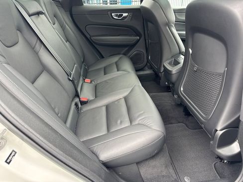 Used 2023 Volvo XC60 B5 Plus w/ Climate Package image 16