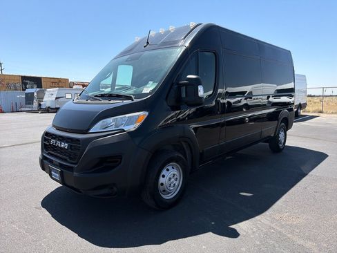 Used 2023 RAM ProMaster 2500 FWD image 7