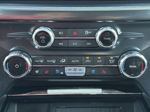 Used 2025 Ford F150 Tremor w/ Equipment Group 402A High AWD/4WD image 10