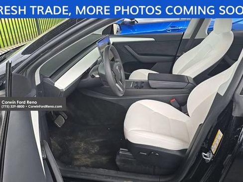 Used 2024 Tesla Model Y Long Range AWD/4WD image 9