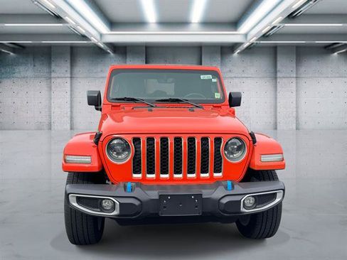 Used 2023 Jeep Wrangler Unlimited Sahara w/ Cold Weather Group AWD/4WD image 2