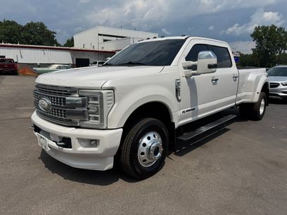 Used 2017 Ford F350 Platinum w/ Platinum Ultimate Package