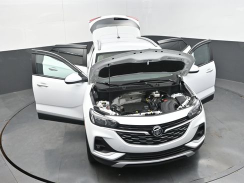 Used 2023 Buick Encore GX Select image 37