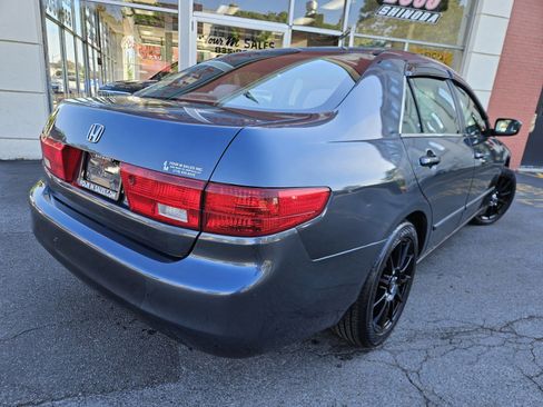 Used 2005 Honda Accord LX image 10