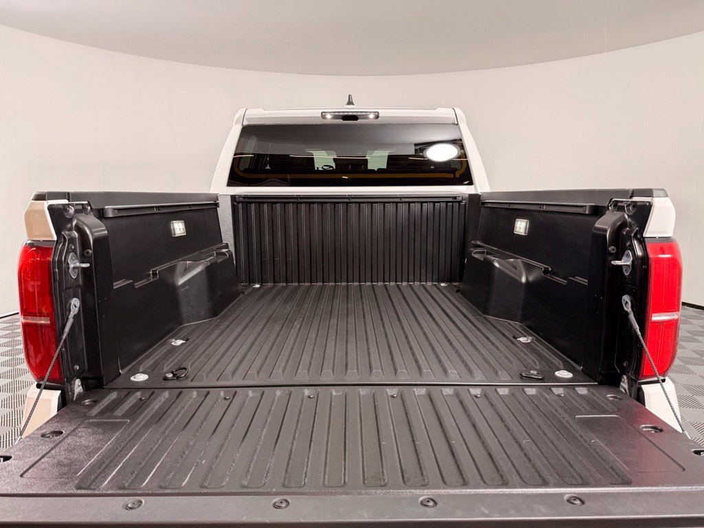 Certified 2025 Toyota Tacoma TRD Off-Road AWD/4WD image 13
