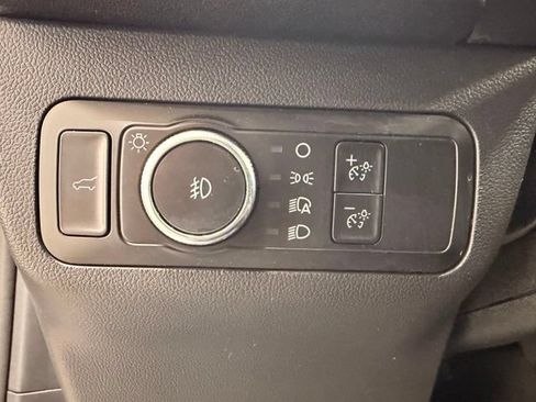 Used 2025 Ford Escape Platinum AWD/4WD image 19