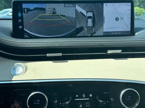 Used 2022 Genesis GV70 3.5T Sport w/ Sport Prestige Package AWD/4WD image 32