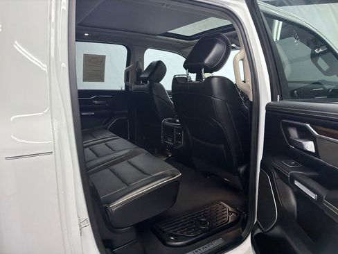 Used 2022 RAM 1500 Laramie w/ Laramie Southwest Edition AWD/4WD image 17