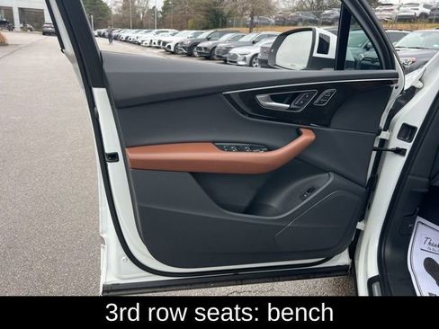 Used 2023 Audi Q7 2.0T Premium w/ Convenience Package image 24