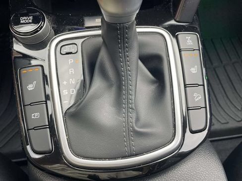 Used 2024 Kia Seltos X-Line AWD/4WD image 31