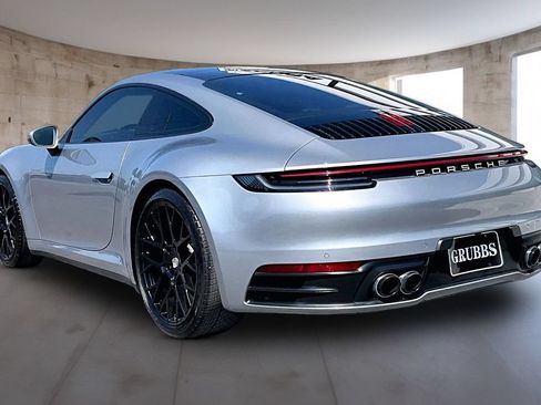 Used 2021 Porsche 911 Carrera RWD image 14