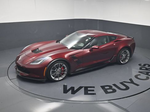 Used 2019 Chevrolet Corvette Grand Sport RWD image 29