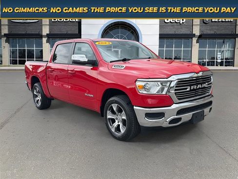 Used 2023 RAM 1500 Laramie AWD/4WD image 1