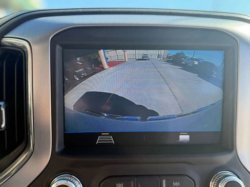 Used 2019 GMC Sierra 1500 SLE w/ SLE Value Package image 26