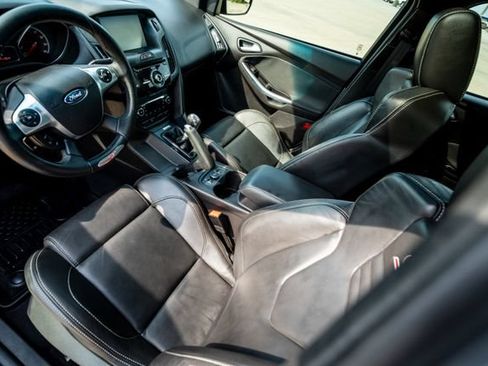 Used 2014 Ford Focus ST w/ Equipment Group 202A FWD image 7