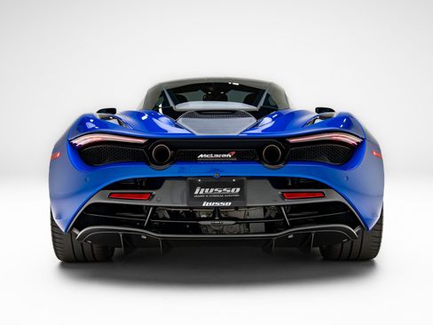 Used 2018 McLaren 720S Performance RWD image 5