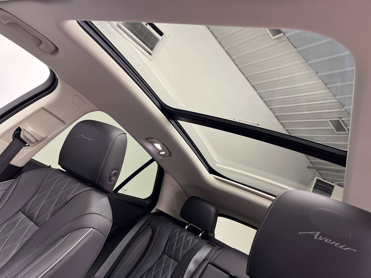 Certified 2023 Buick Envision Avenir AWD/4WD image 7