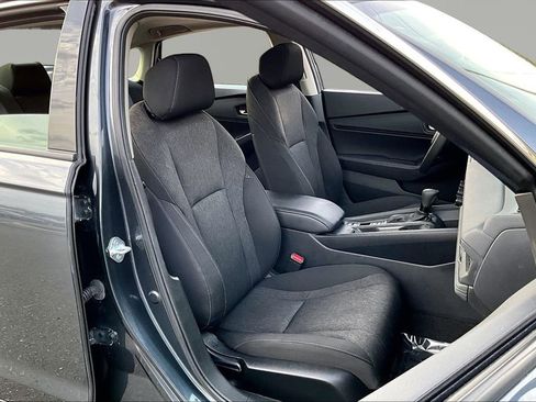 Used 2024 Honda Accord EX image 22