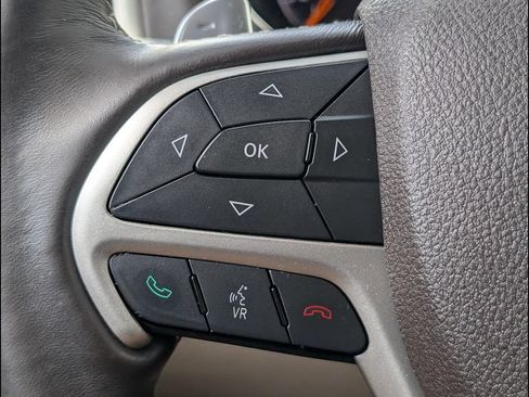 Used 2015 Jeep Grand Cherokee Overland RWD image 19