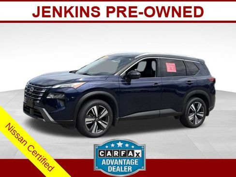Certified 2025 Nissan Rogue SL w/ SL Premium Package FWD image 1