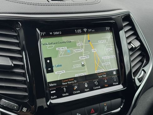 Used 2019 Jeep Cherokee Limited w/ Luxury Group AWD/4WD image 20