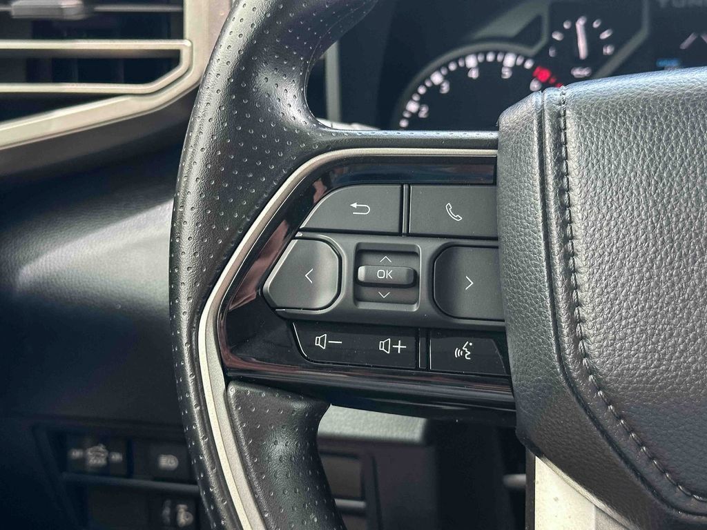 Used 2024 Toyota Tundra SR5 AWD/4WD image 28