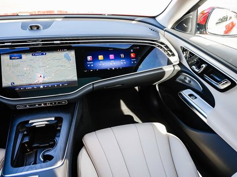 New 2026 Mercedes-Benz E 350 4MATIC Sedan image 15