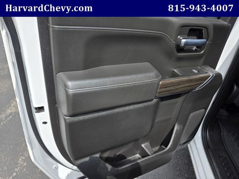 Certified 2021 Chevrolet Silverado 1500 LT Trail Boss w/ Convenience Package II AWD/4WD image 37
