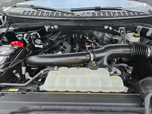 Used 2025 Ford Expedition Active AWD/4WD image 24