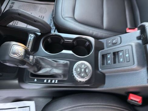 New 2025 Ford Bronco Badlands w/ Sasquatch Package AWD/4WD image 17