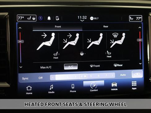 Used 2024 Chrysler Pacifica Touring-L image 7