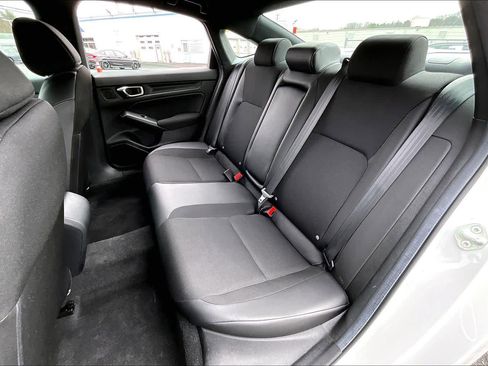 Used 2025 Honda Civic Sport image 19